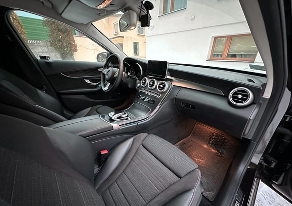Mercedes-Benz Klasa C cena 126900 przebieg: 63699, rok produkcji 2018 z Tychy małe 742